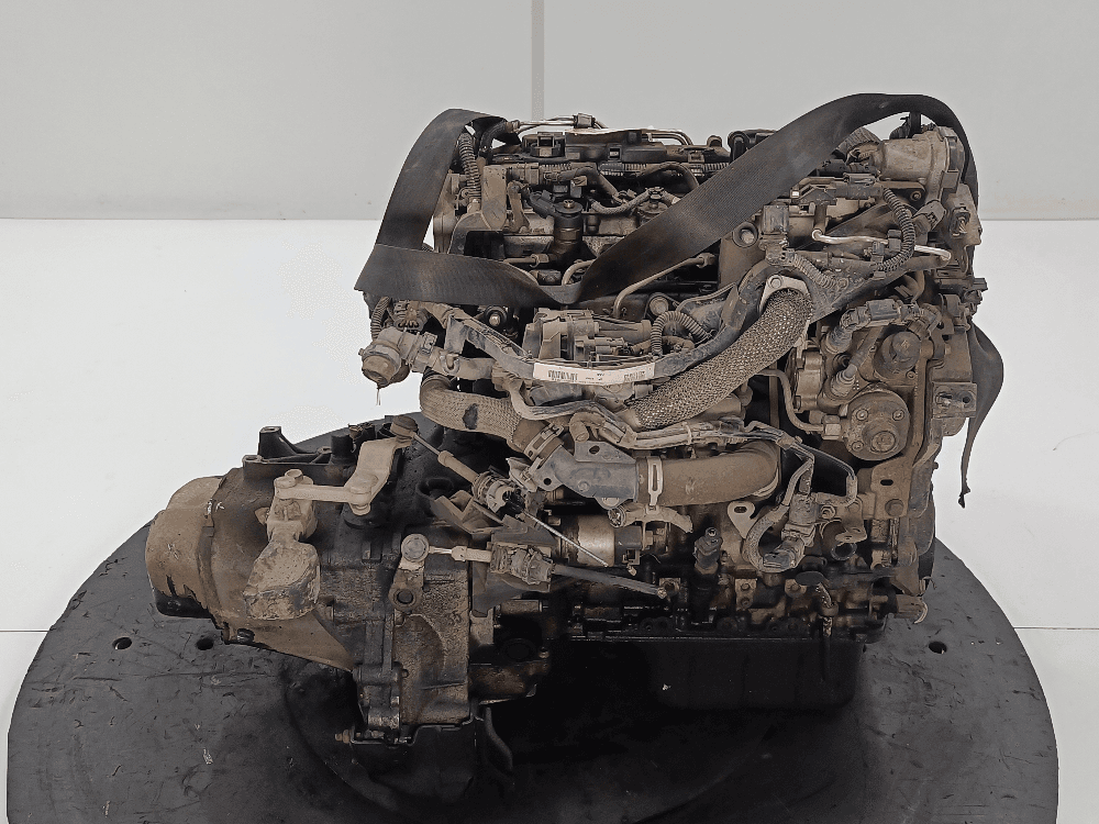 Двигатель к Peugeot 208 1 (12-15)