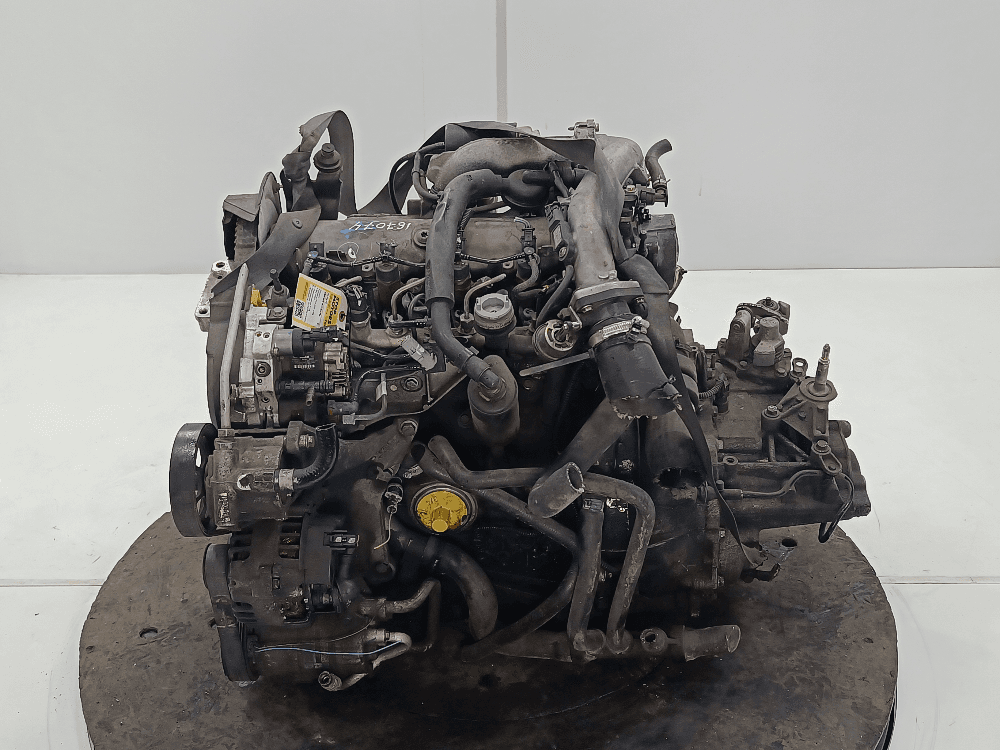 Двигатель к Nissan  Primera P12 (02-08)