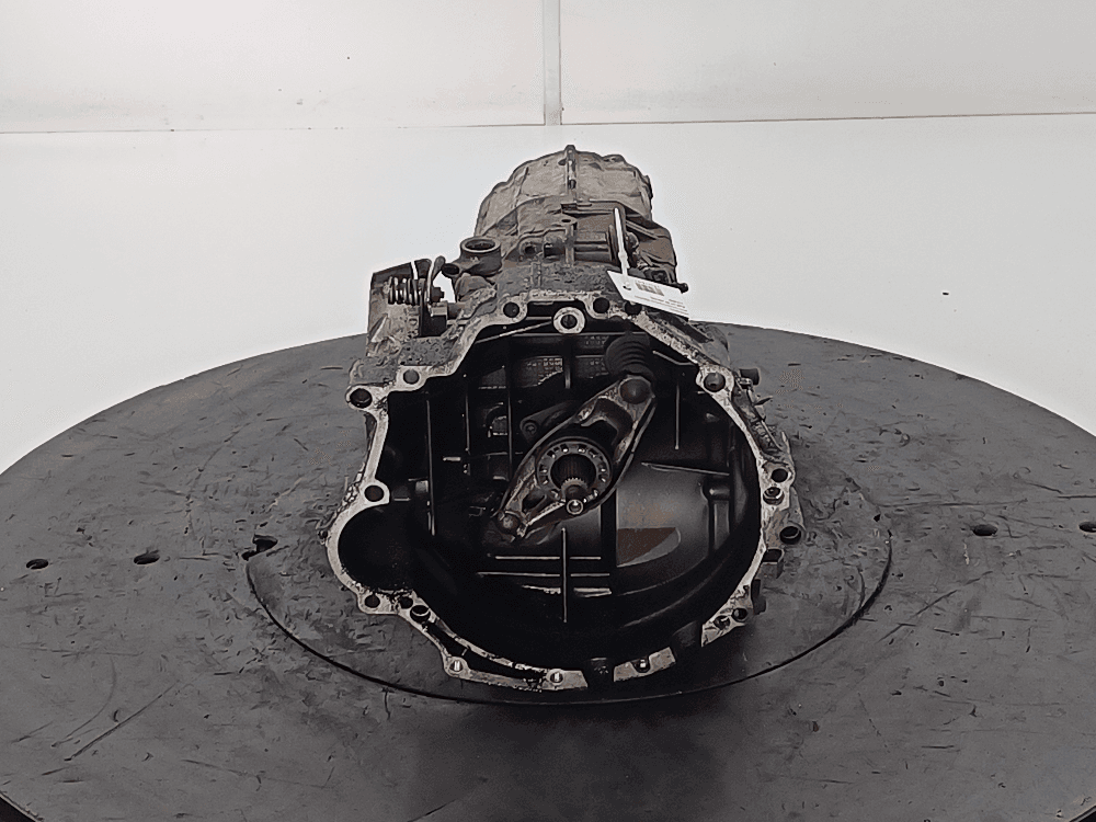 КПП механическая (МКПП) к Audi A4 B7 (04-09)
