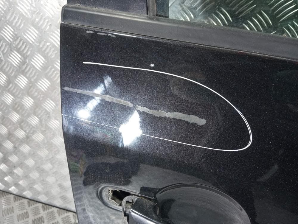 Дверь передняя правая к Volkswagen Touran 1 (03-07)