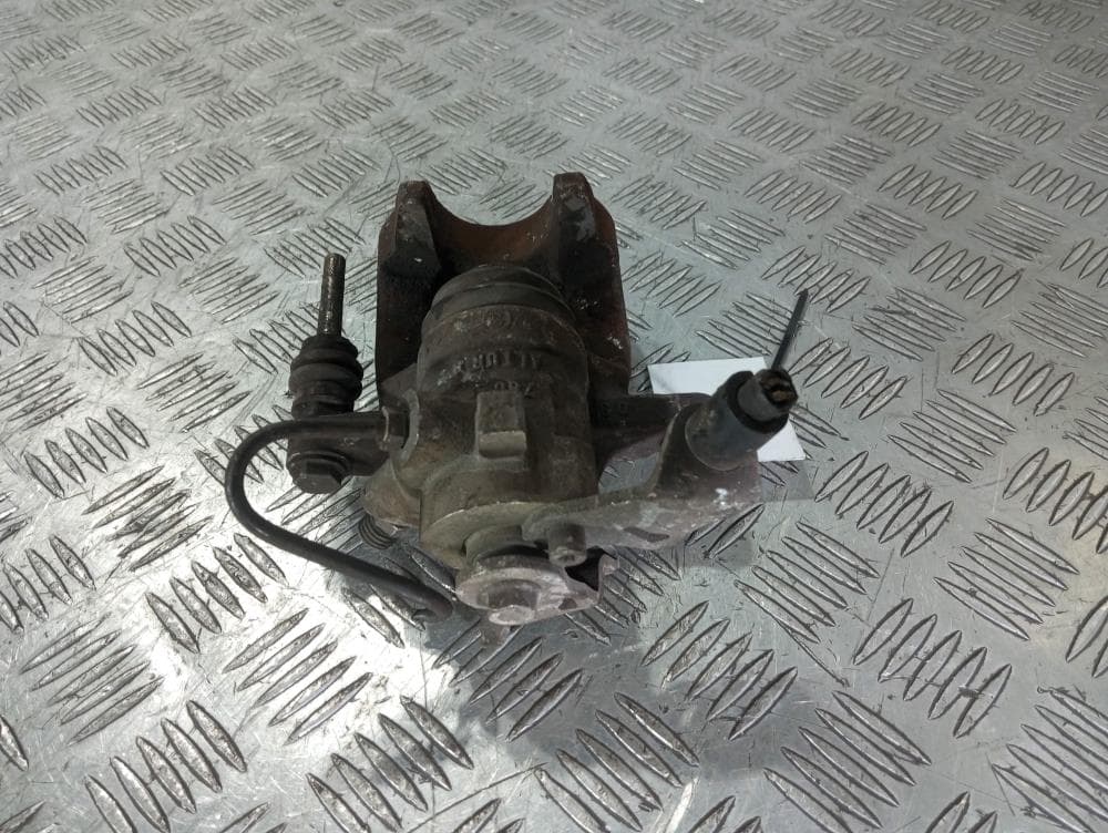 Суппорт задний левый к Citroen C4 1 (04-08)