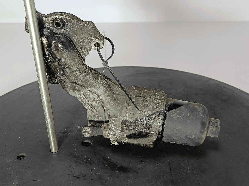 Корпус масляного фильтра к Peugeot 307 (01-05)