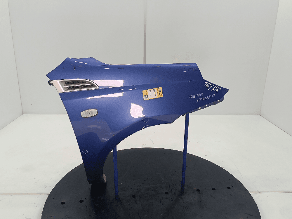 Крыло переднее правое к Chevrolet Aveo T250 (06-12)