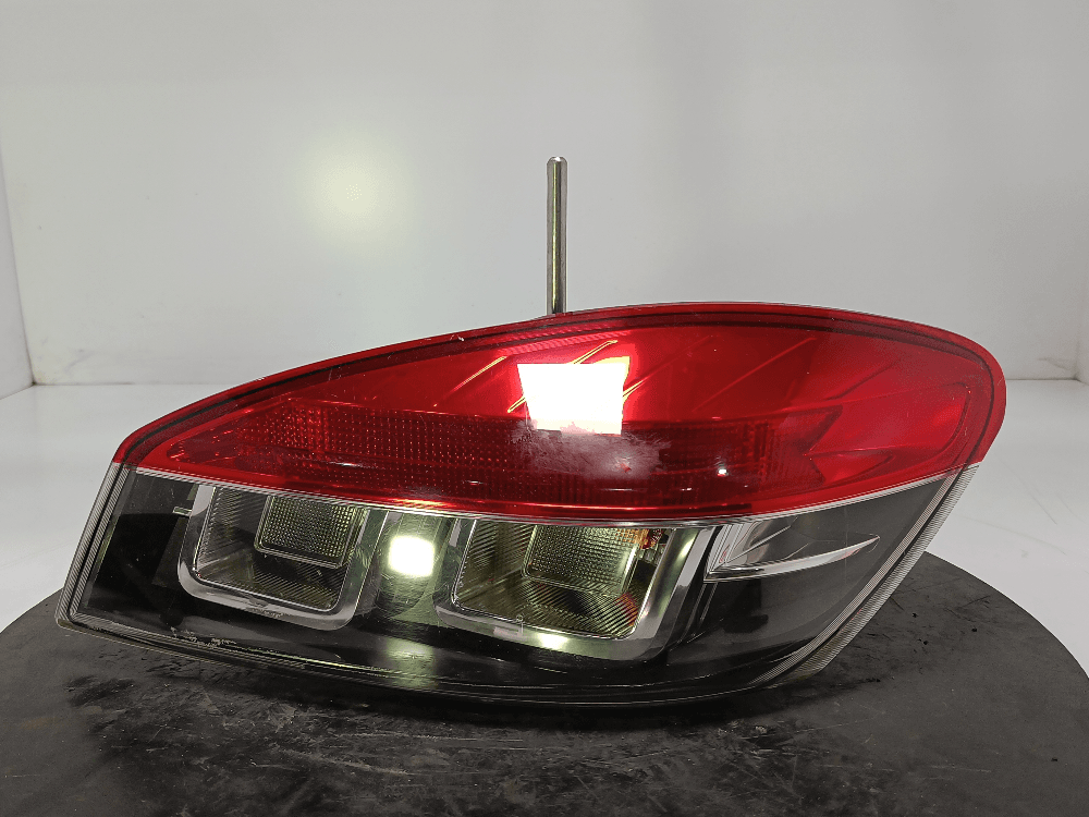 Фонарь задний правый к Renault Megane 3 (08-14)