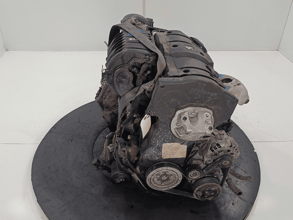 Двигатель к Citroen C4 1 (04-08)