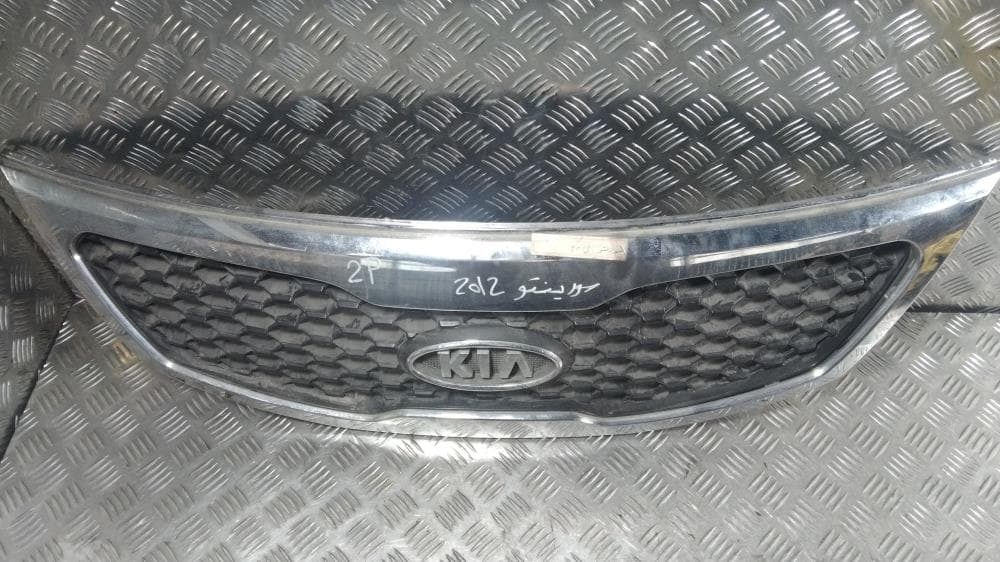 Решетка радиатора к Kia Sorento 2 (09-12)