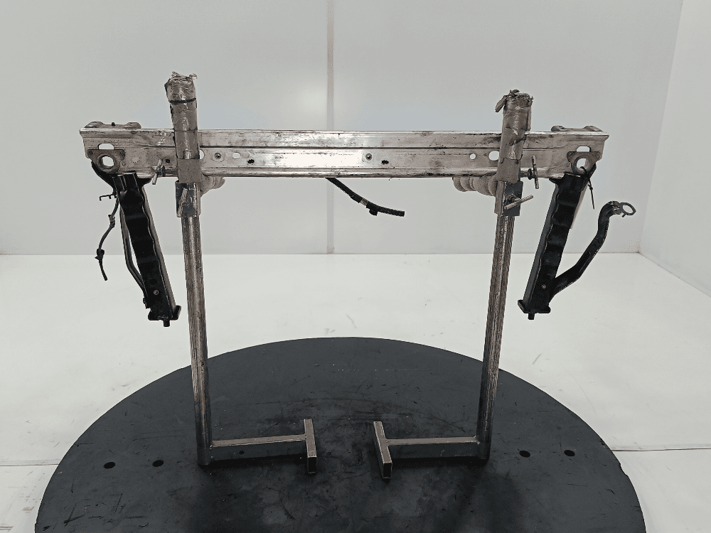 Балка под радиатор к Renault Megane 3 (08-14)