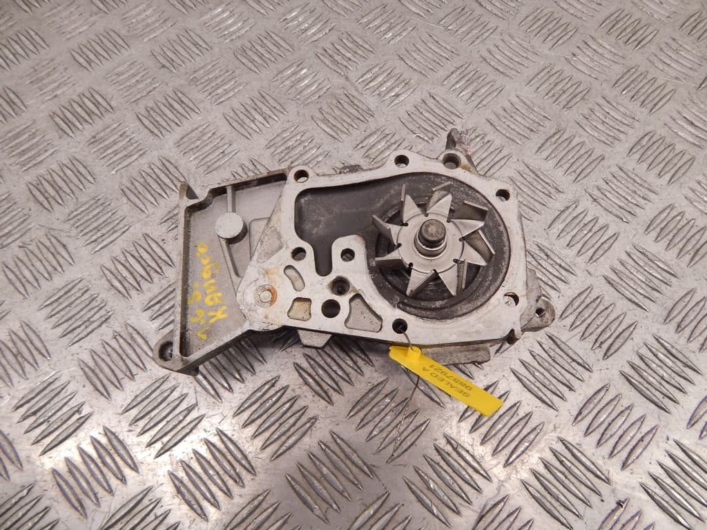 Помпа к Renault Kangoo 1 (98-03)