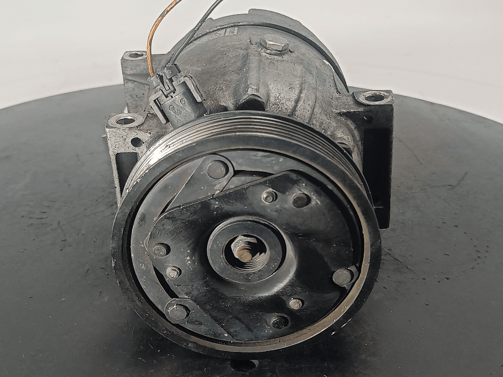 Компрессор кондиционера к Renault Megane 1 Рестайлинг (99-03)