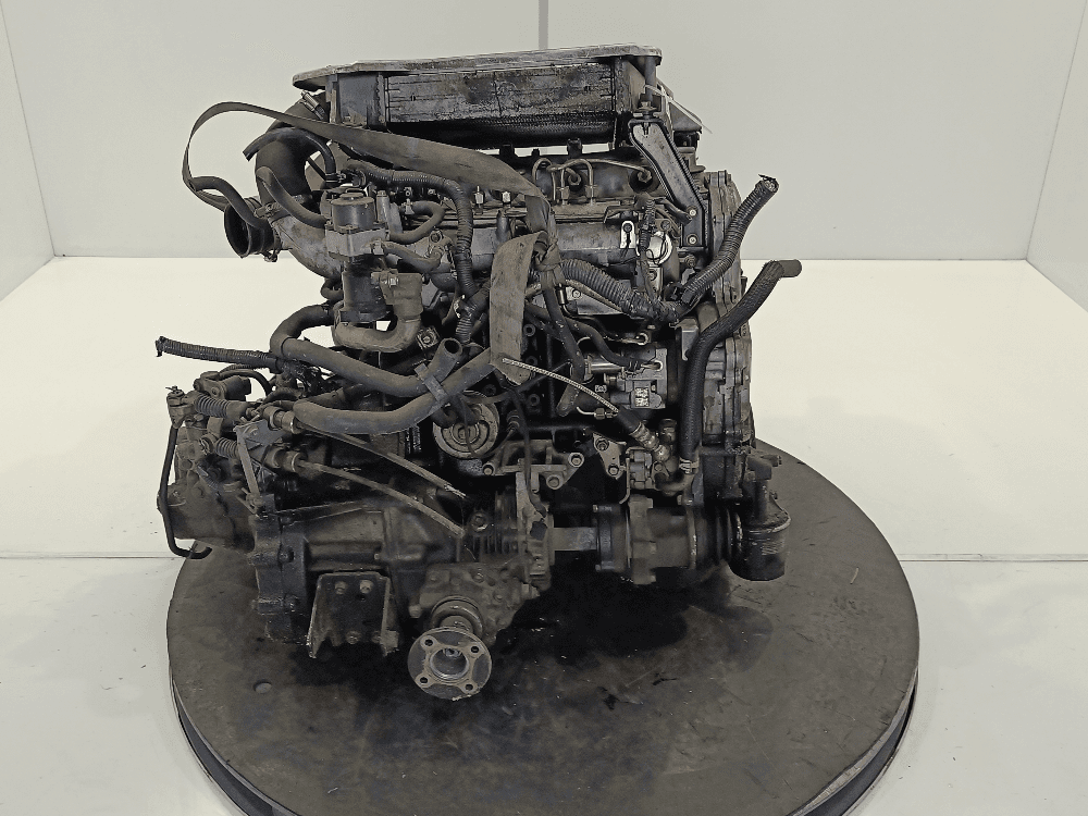 Двигатель к Nissan  X-Trail T30 (01-04)