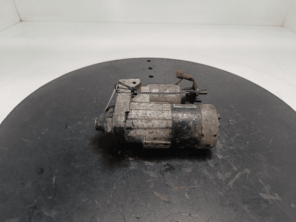 Стартер к Renault Scenic 2 (03-06)