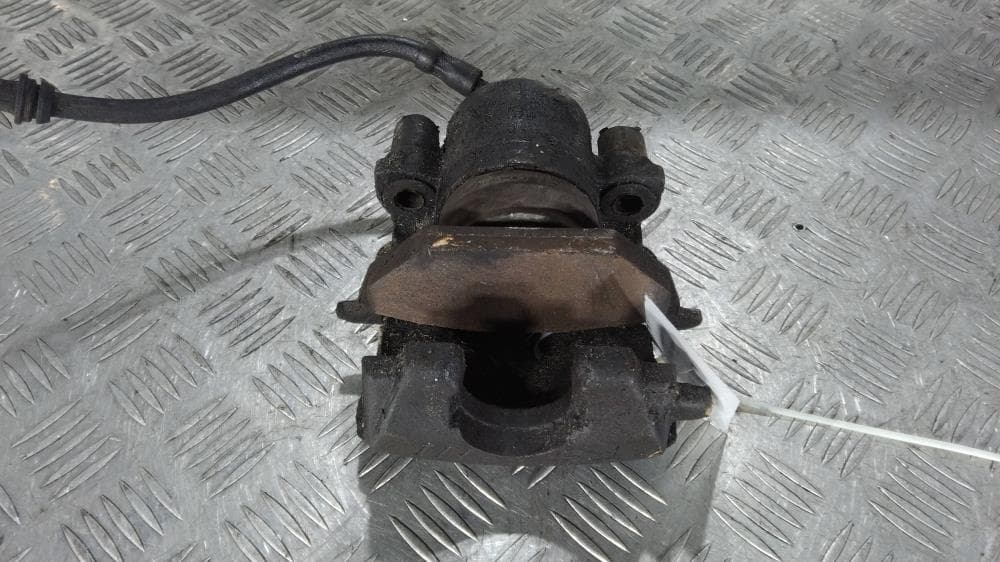 Суппорт передний левый к Volkswagen Golf 4 (97-06)