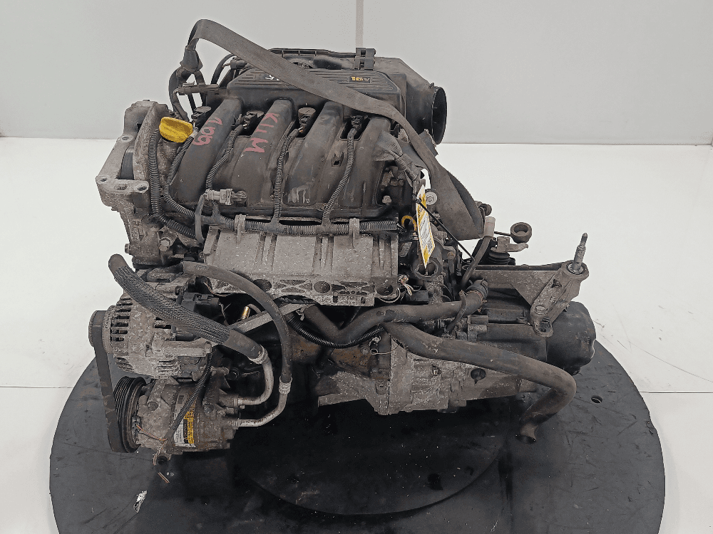 Двигатель к Renault Megane 2 (02-06)