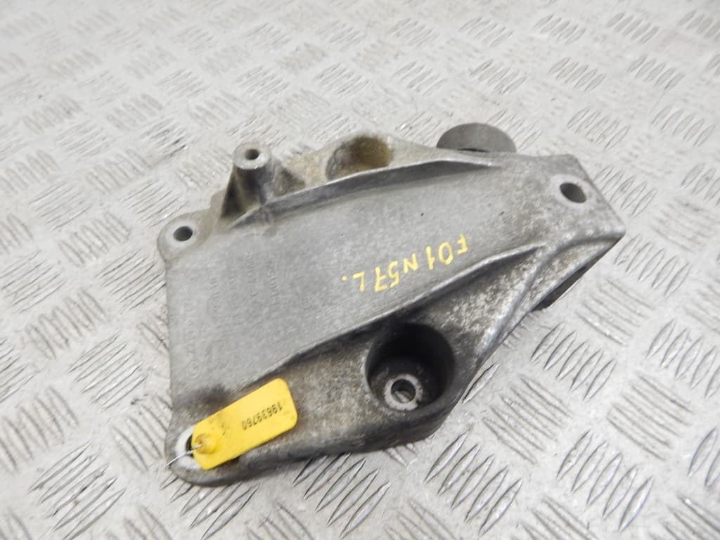 Кронштейн двигателя к BMW 7 F01/F02 (08-12)