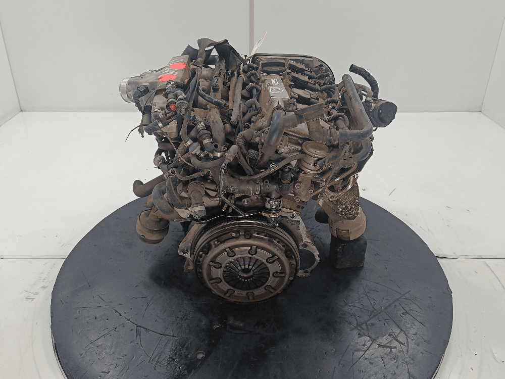 Двигатель к Audi A4 B6 (01-05)