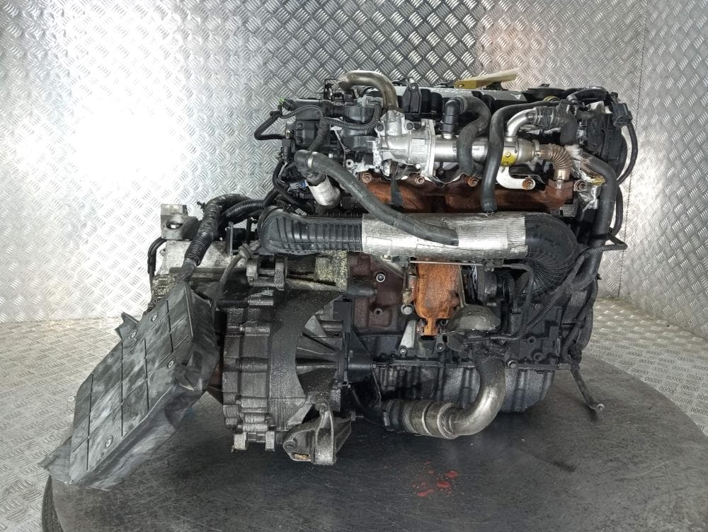 Двигатель к Volvo S40 2 (04-07)
