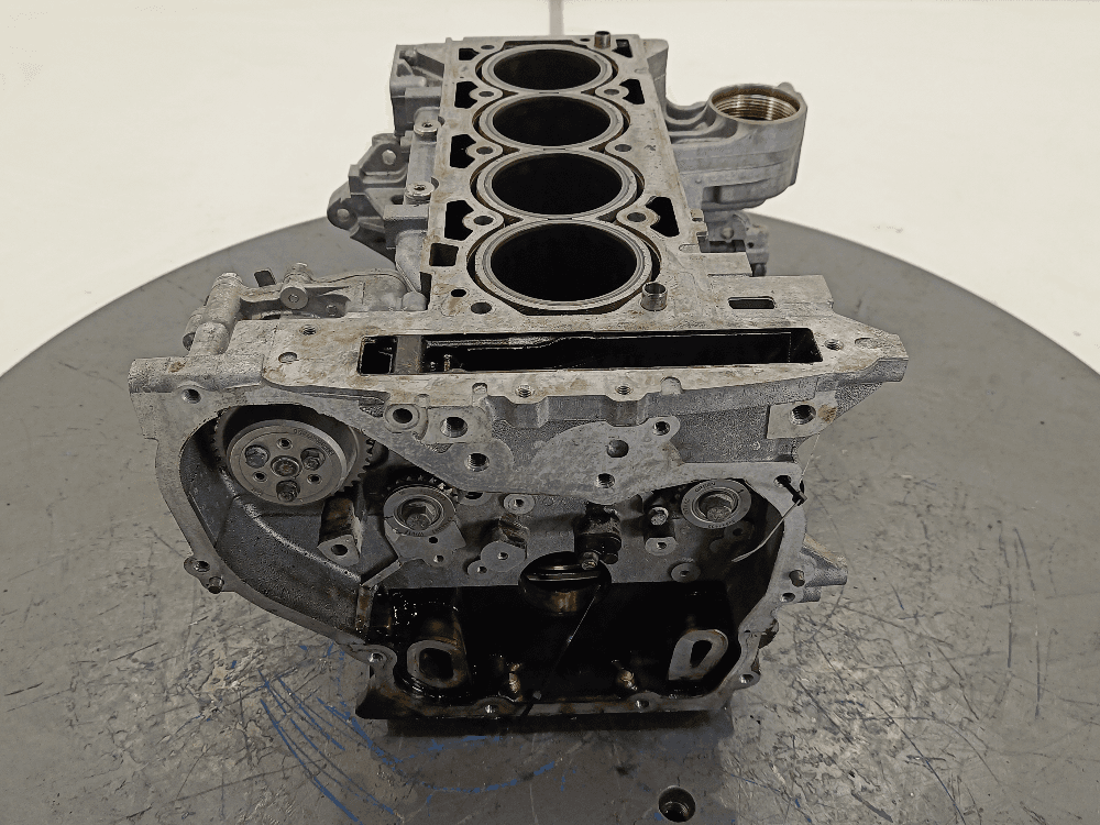 Блок цилиндров к Opel Zafira A Рестайлинг (03-05)