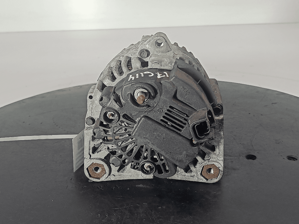 Генератор к Renault Scenic 2 (03-06)