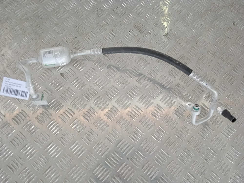 Трубка кондиционера к Tesla Model X (15-21)