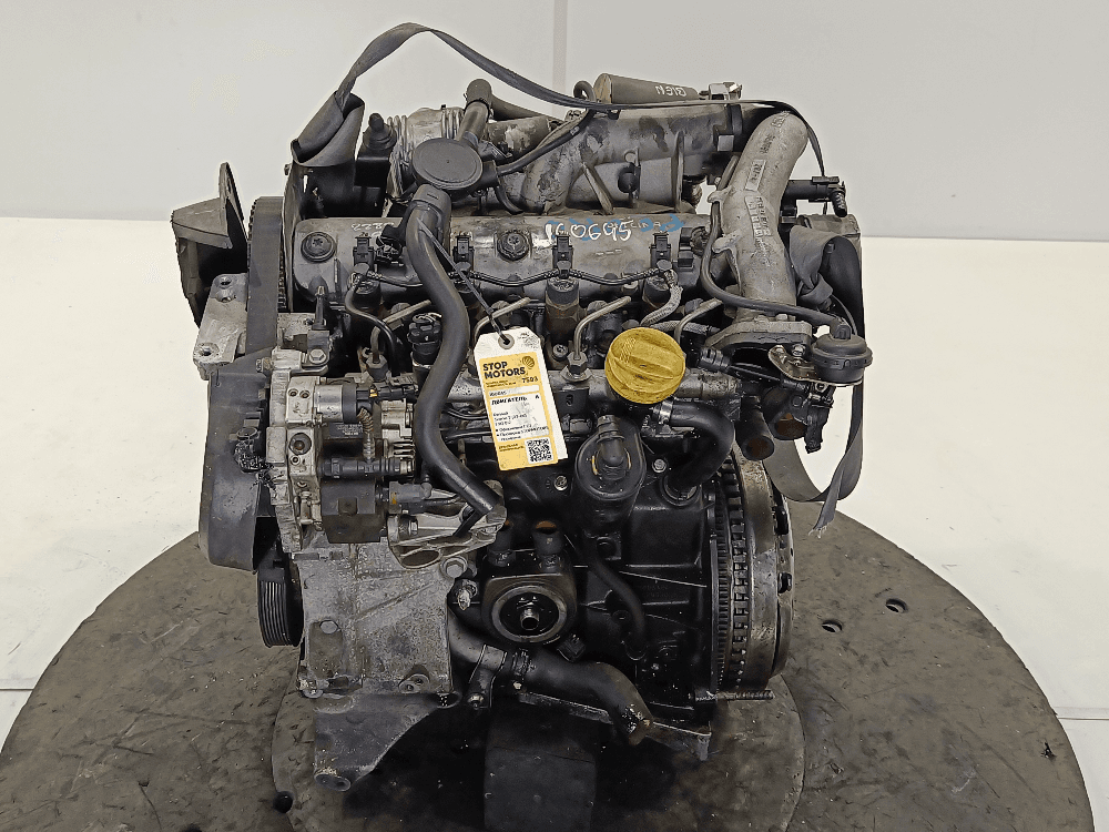 Двигатель к Renault Scenic 2 (03-06)