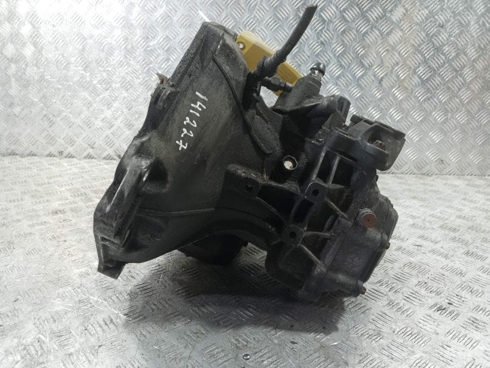 КПП механическая (МКПП) к Opel Corsa D (06-11)