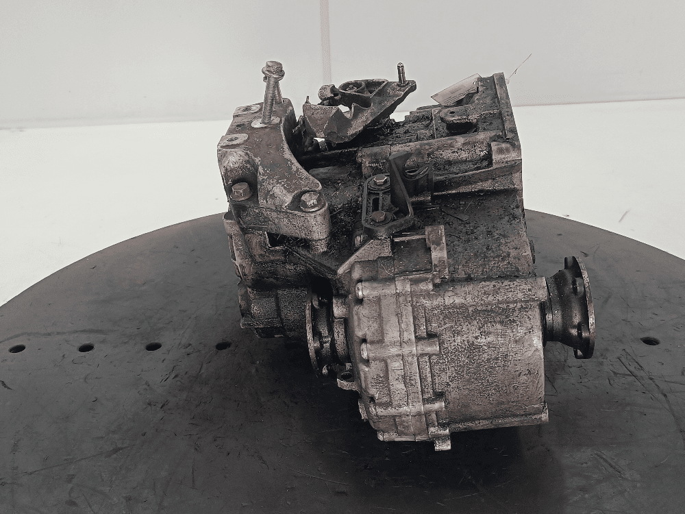 КПП механическая (МКПП) к Volkswagen Golf 5 (03-09)