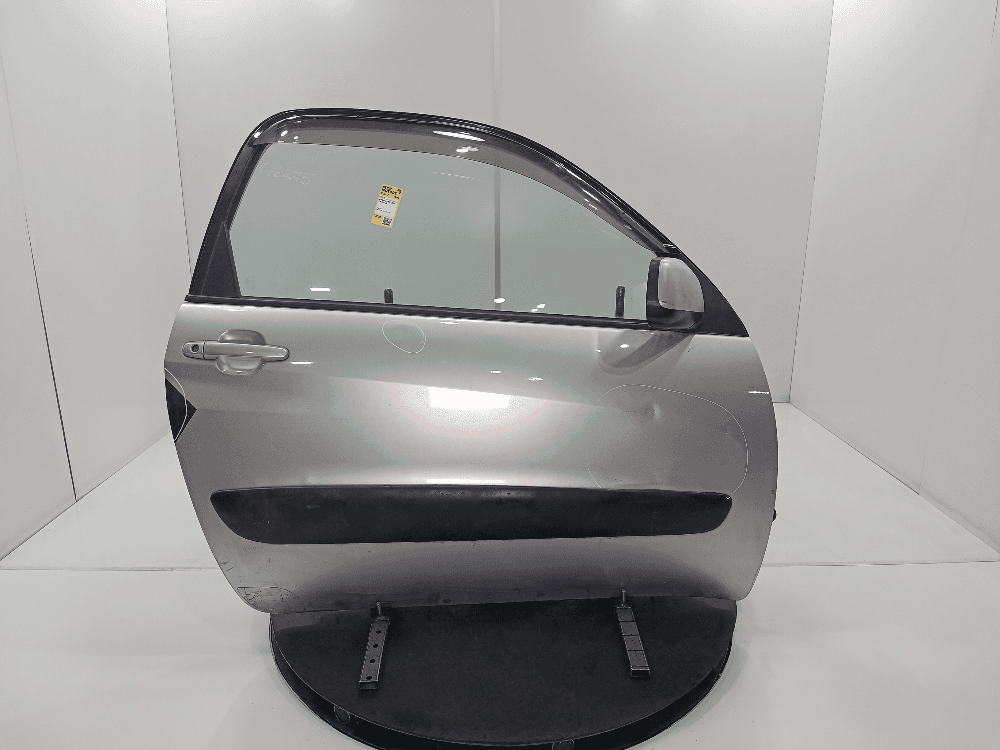 Дверь передняя правая к Toyota Rav 4 XA20 (00-03)