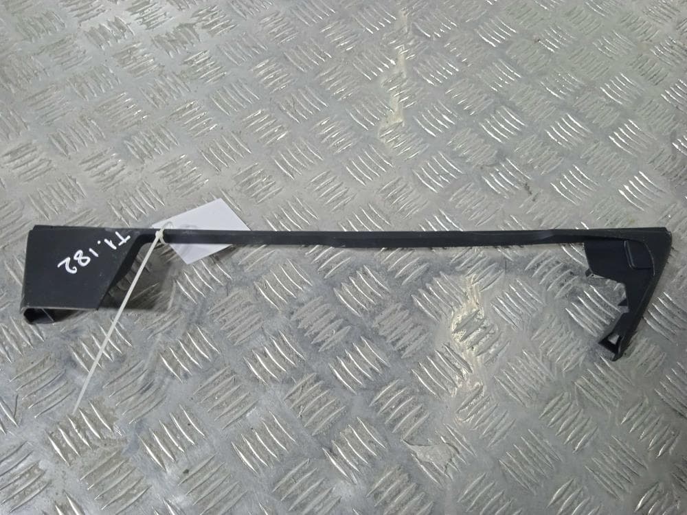 Пластик салона к Tesla Model X (15-21)