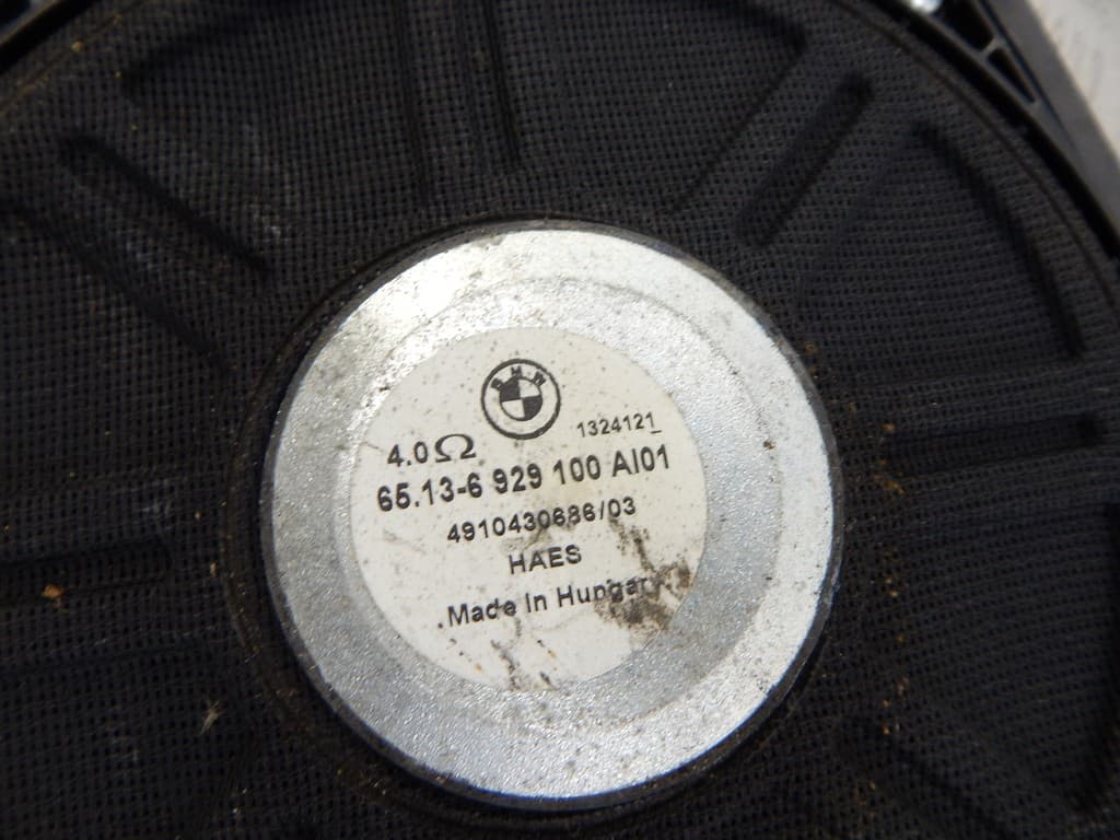 Сабвуфер к BMW X3 E83 (03-06)