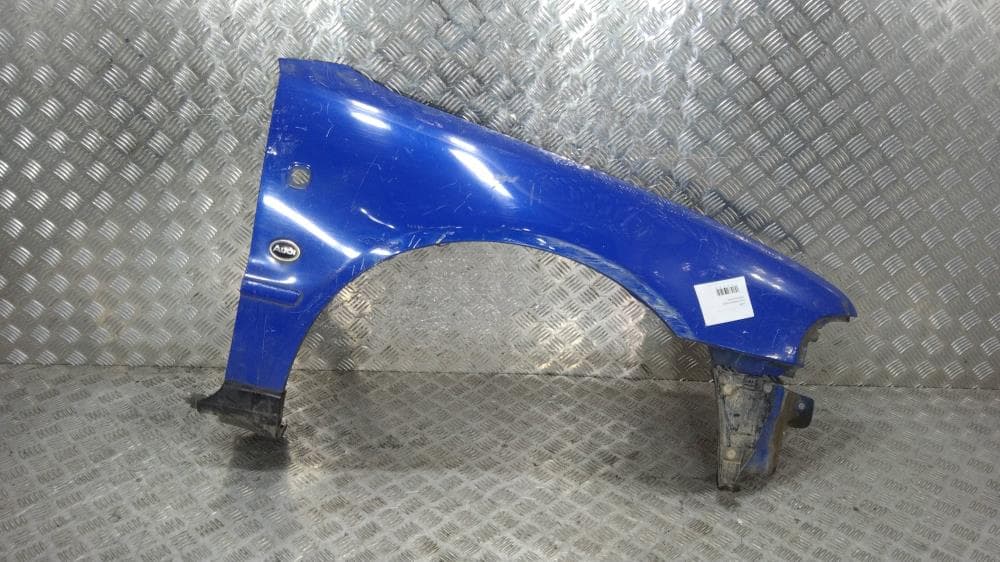 Крыло переднее правое к Audi A4 B5 (94-99)