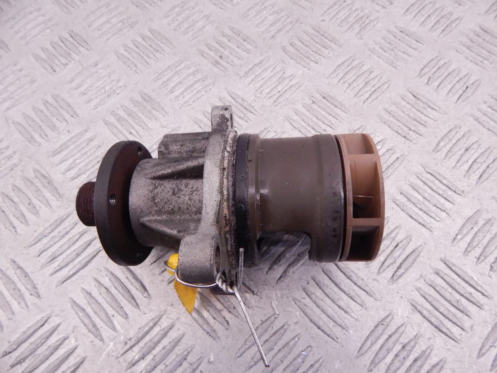 Помпа к BMW 3 E46 (97-03)