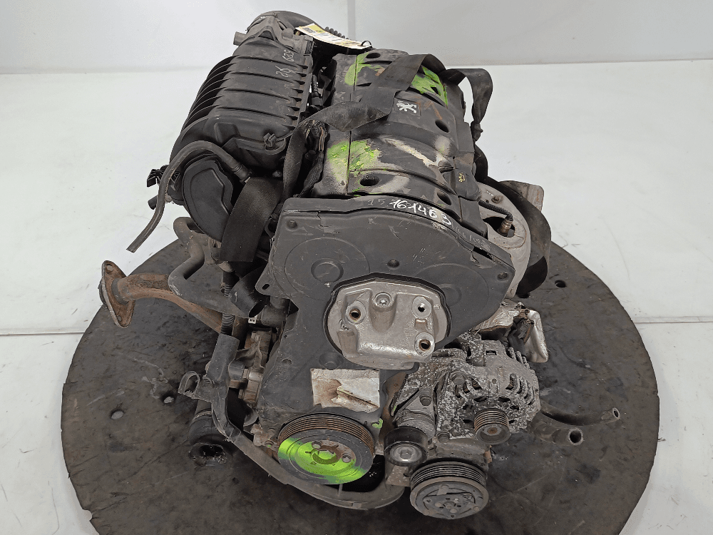Двигатель к Peugeot 307 (01-05)