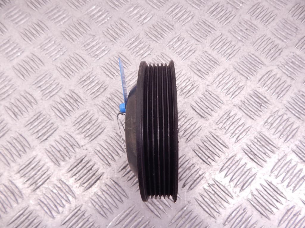 Шкив помпы к BMW 3 E36 (90-00)