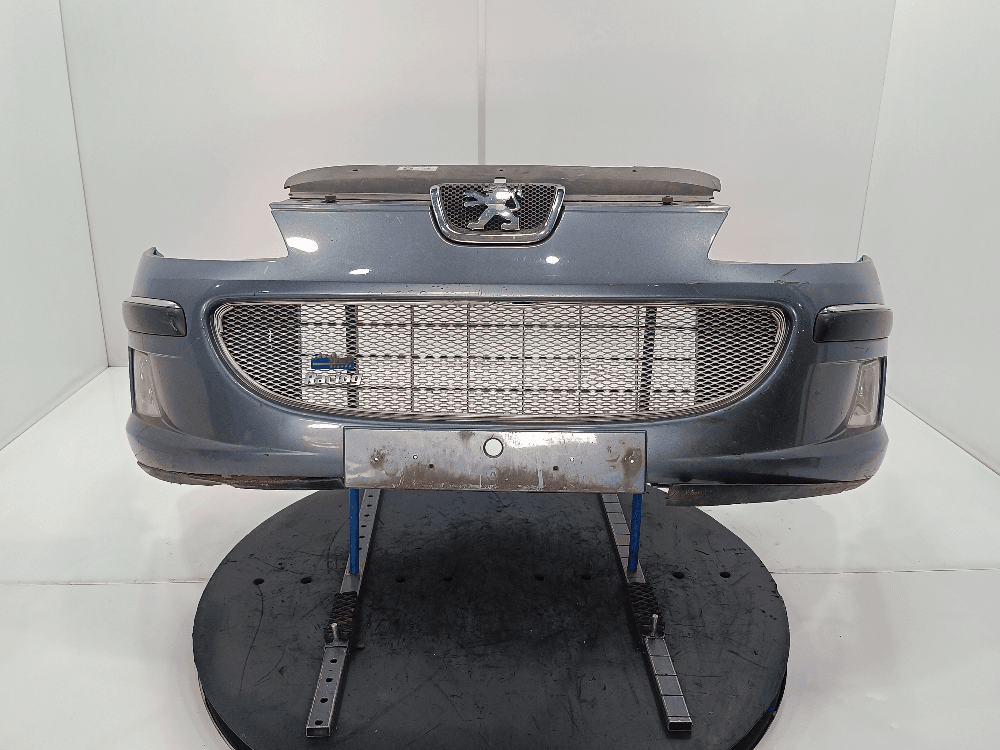 Бампер передний к Peugeot 407 (04-11)