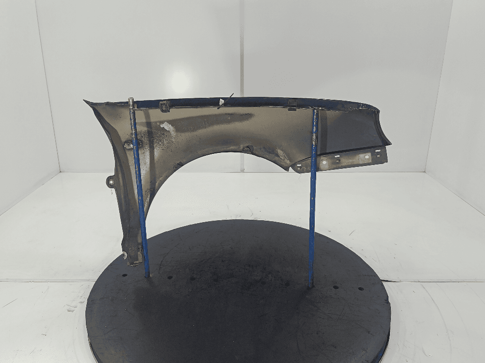 Крыло переднее левое к Volkswagen Golf 4 (97-06)