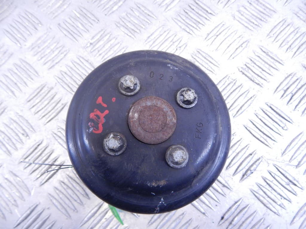 Помпа к Mitsubishi Colt 6 (02-08)