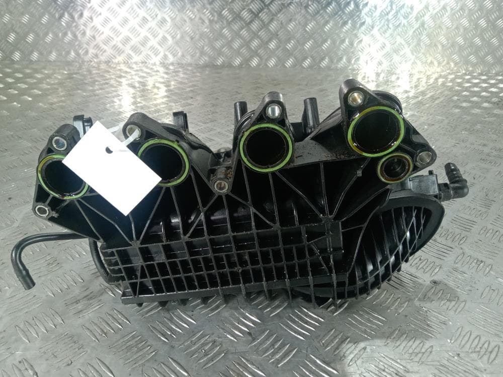 Коллектор впускной к Volkswagen Golf 6 (08-15)