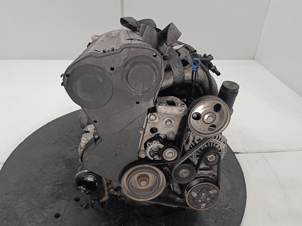 Двигатель к Peugeot 407 (04-11)