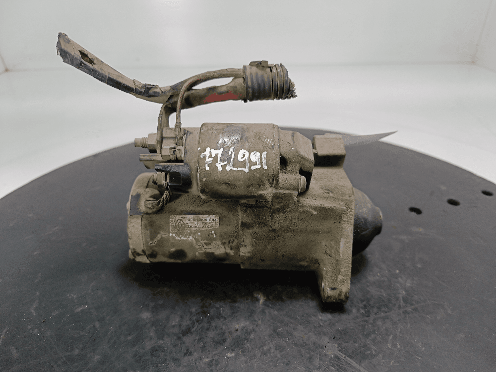 Стартер к Renault Scenic 2 (03-06)