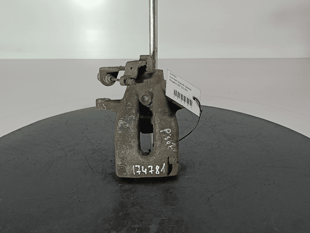 Суппорт задний правый к Peugeot 307 (01-05)