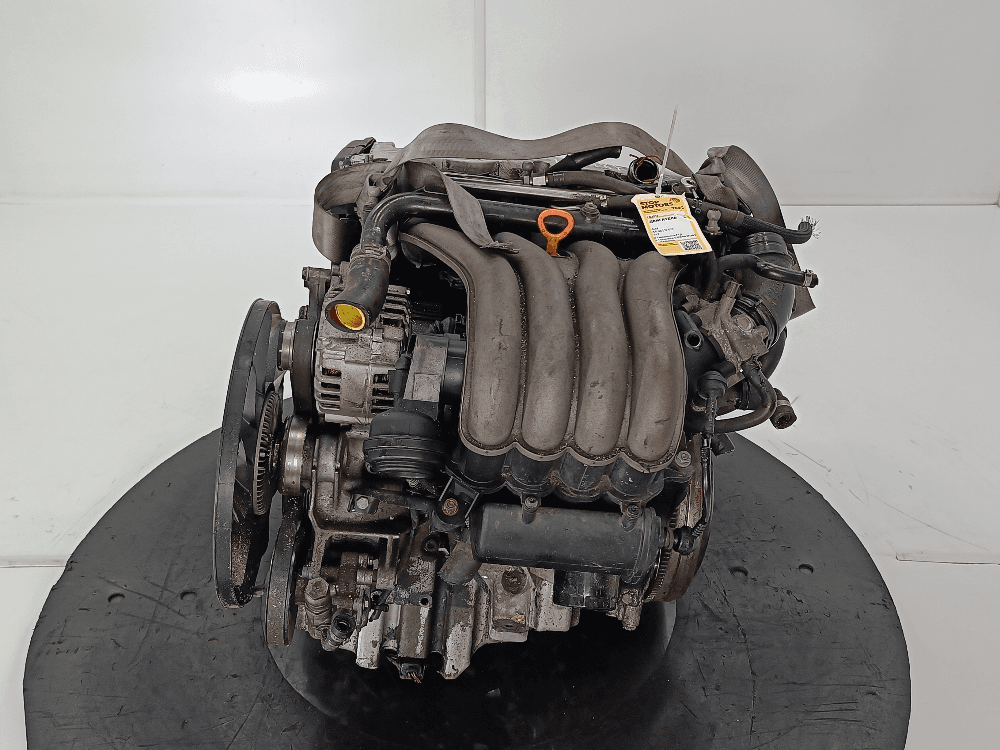 Двигатель к Audi A4 B6 (01-05)
