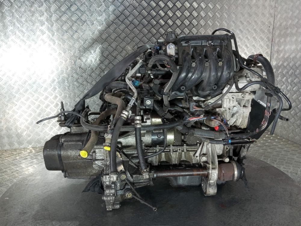 Двигатель к Peugeot 206 1 (98-03)