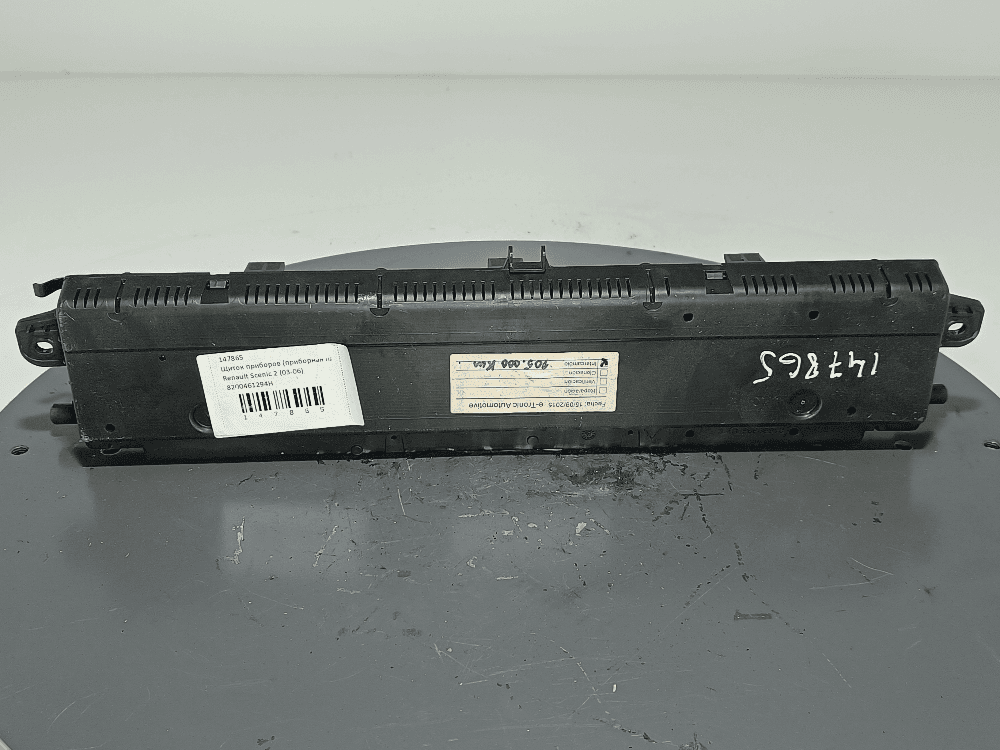 Щиток приборов (приборная панель) к Renault Scenic 2 (03-06)