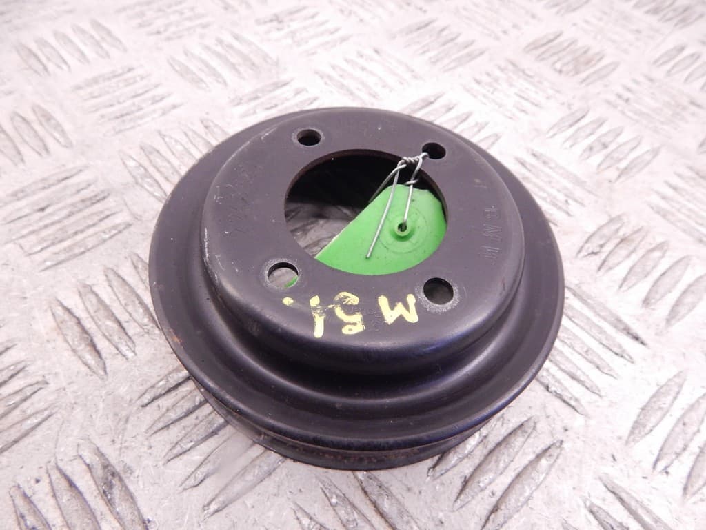 Шкив помпы к BMW 3 E36 (90-00)