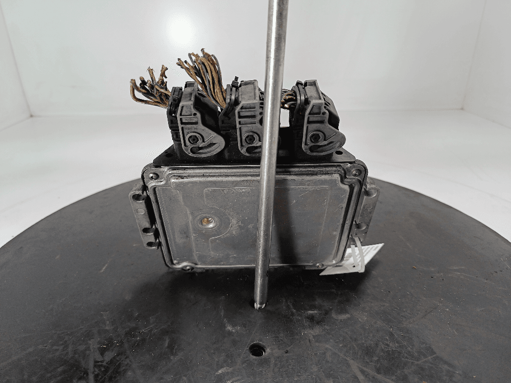 Блок управления двигателем к Renault Megane 2 (02-06)