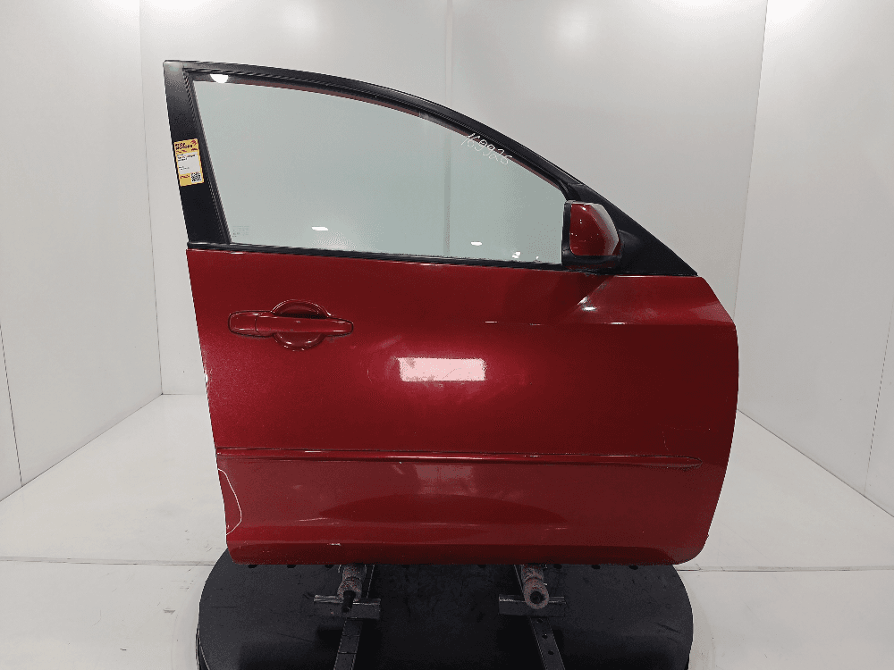 Дверь передняя правая к Mazda 3 BK (03-06)