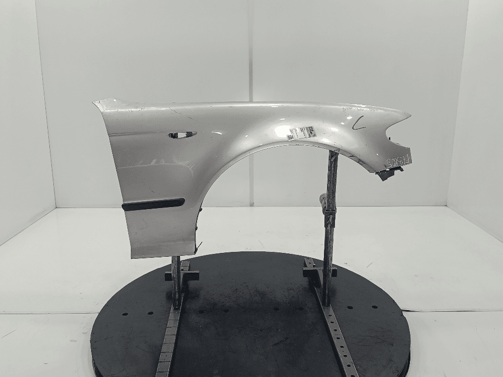 Крыло переднее правое к BMW 3 E46 Рестайлинг (01-07)