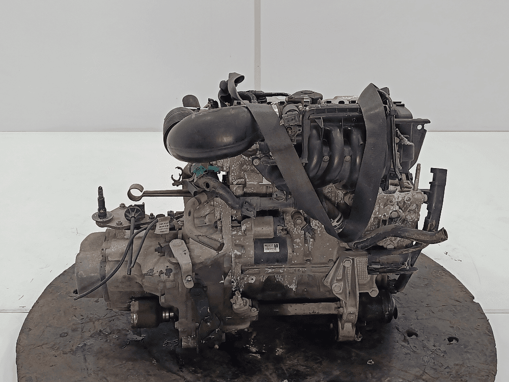 Двигатель к Peugeot 206 1 (98-03)