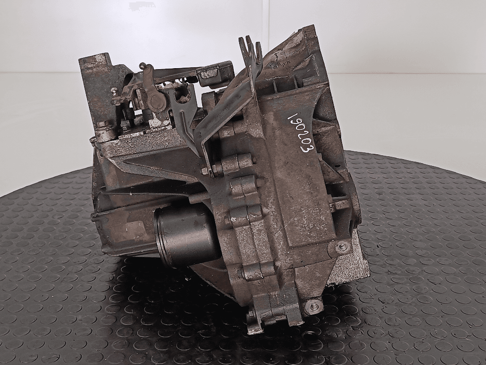 КПП механическая (МКПП) к Ford Focus 2 (04-08)