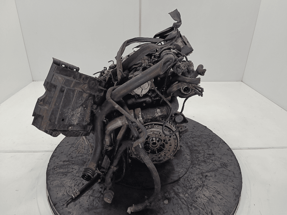 Двигатель к Renault Laguna 2 (01-05)